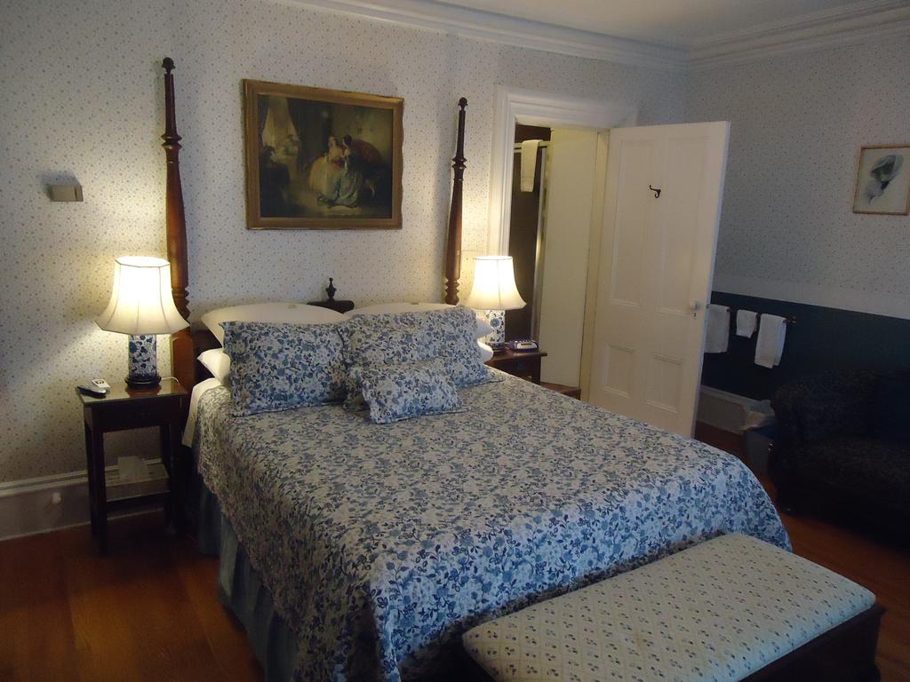 Governor'S Mansion Inn Мирамичи Стая снимка
